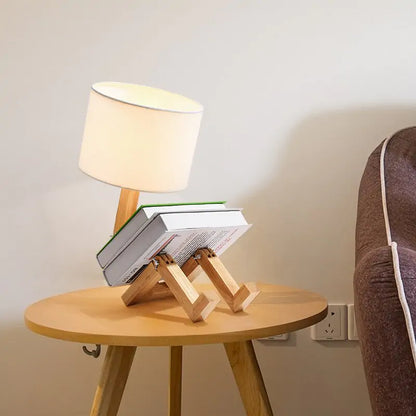 Robot Shape Table Lamp